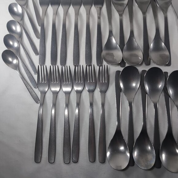 IKEA Tillagd 48 Pc Flatware Set Lot Silver Dragon Probyn Stainless 904.075.52 - Picture 3 of 16
